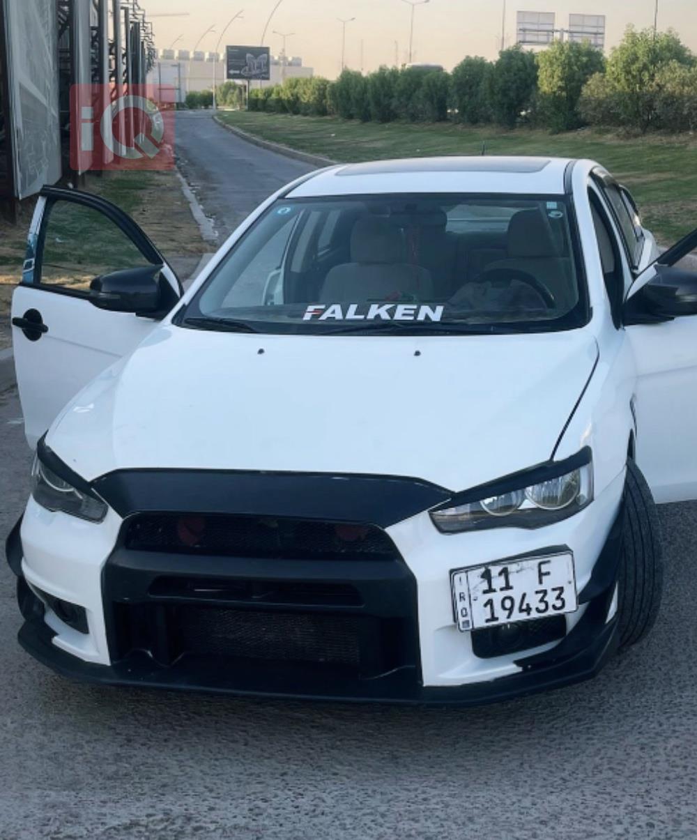 Mitsubishi Lancer EX